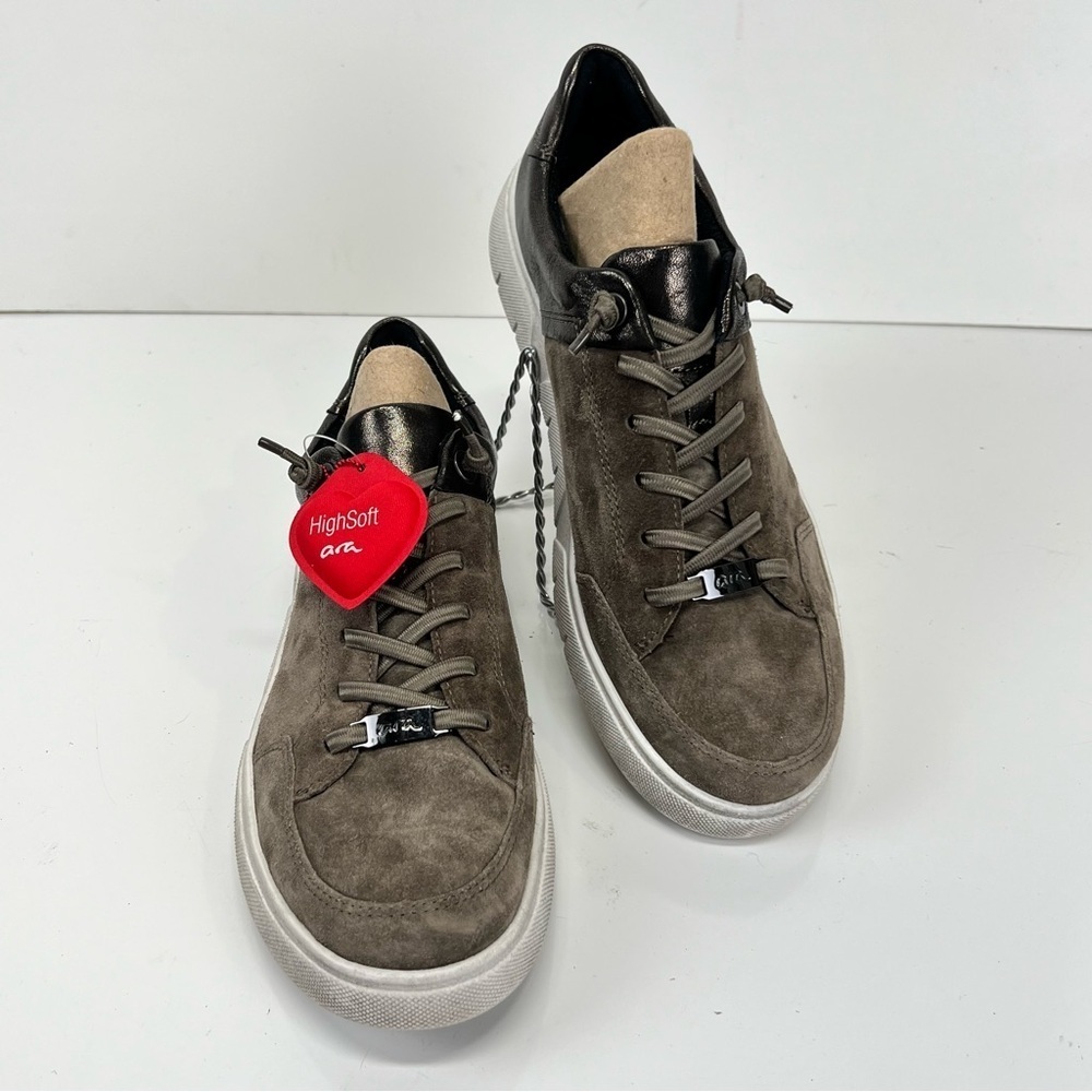 ARA low top REGINA low top sneakers size 7.5